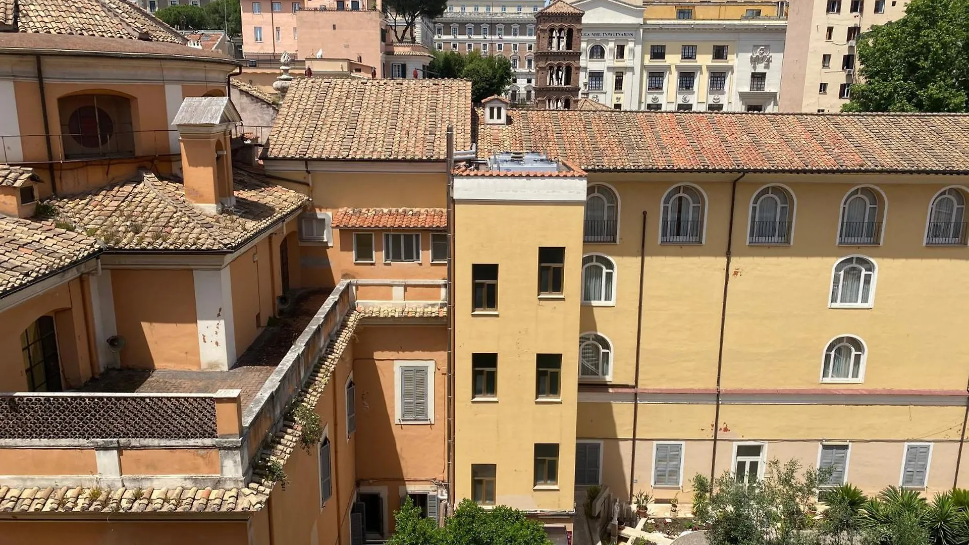 Basilica Hotel روما