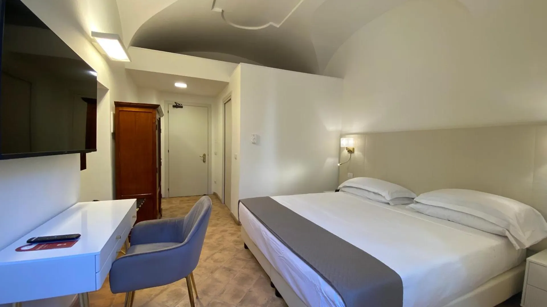 Basilica Hotel روما