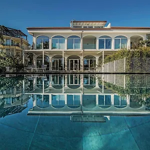 Sicilia's Art & 4* Aci Trezza